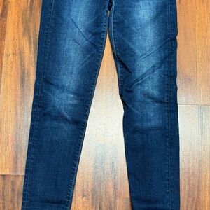 American Eagle Outfitters White Fabric Label